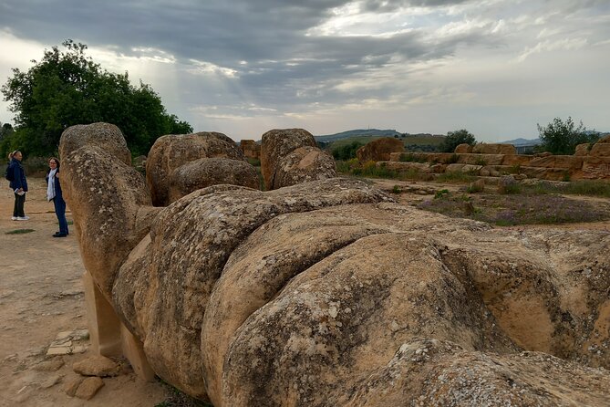 Agrigento: Valley of the Temples Tour – Small Group or Private - Hearing the guide: crowds, thunder, and small practical fixes