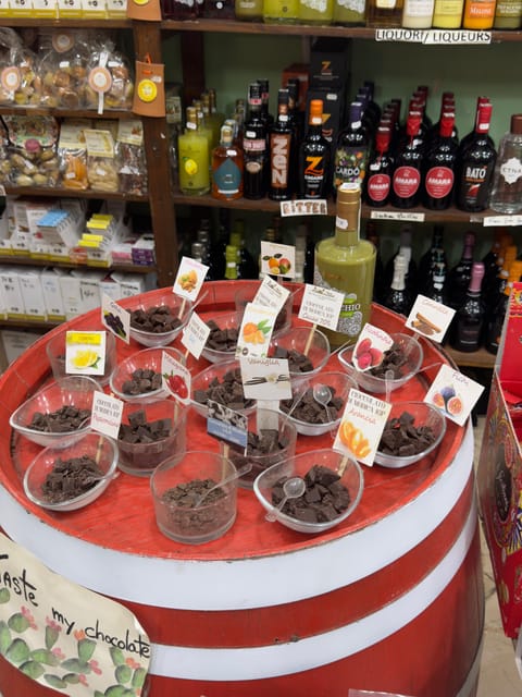Anti-Mafia Heroes (Cool Hours) Morning Walking Tour - Antica Focacceria San Francesco: food stop with the right purpose
