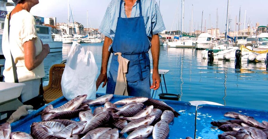 Cefalù: Market Tour and Meal at a Local's Home - Practical tips to get the most out of your market-to-meal day