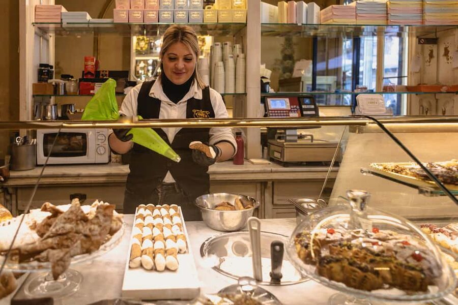 Eating Palermo: Evening Food & Wine Tour - Bar Costa cannolo: the iconic sweet finish you’ll remember