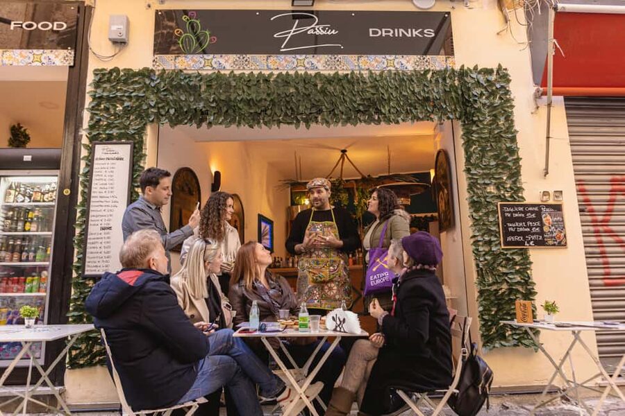 Eating Palermo: Evening Food & Wine Tour - La Kalsa on foot: why the neighborhood matters for your meal