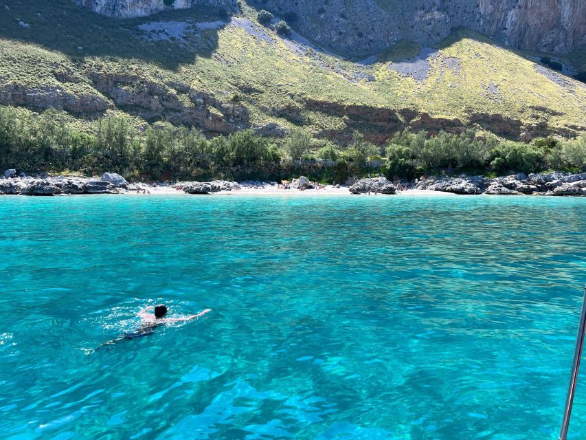 Full day boat tour in Palermo with Palermo in Boat - A 6.5-hour boat day that turns Palermo’s coast into real swimming time
