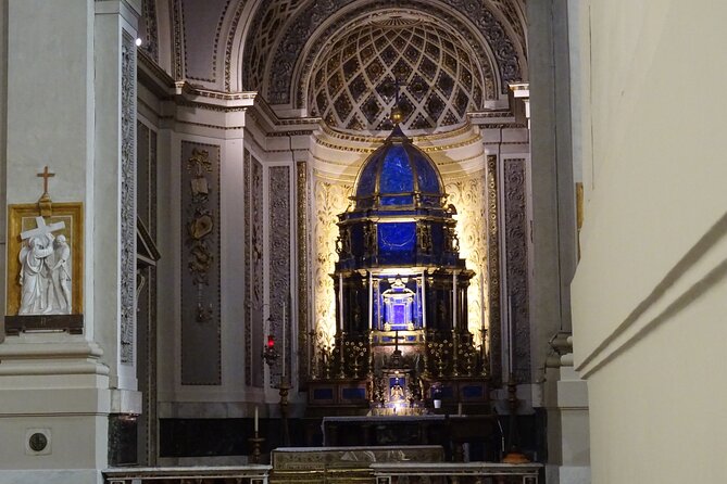 Markets and Monuments: Walking Tour in the Center of Palermo - Quattro Canti (Piazza Vigliena): Baroque Street-Cross Theater