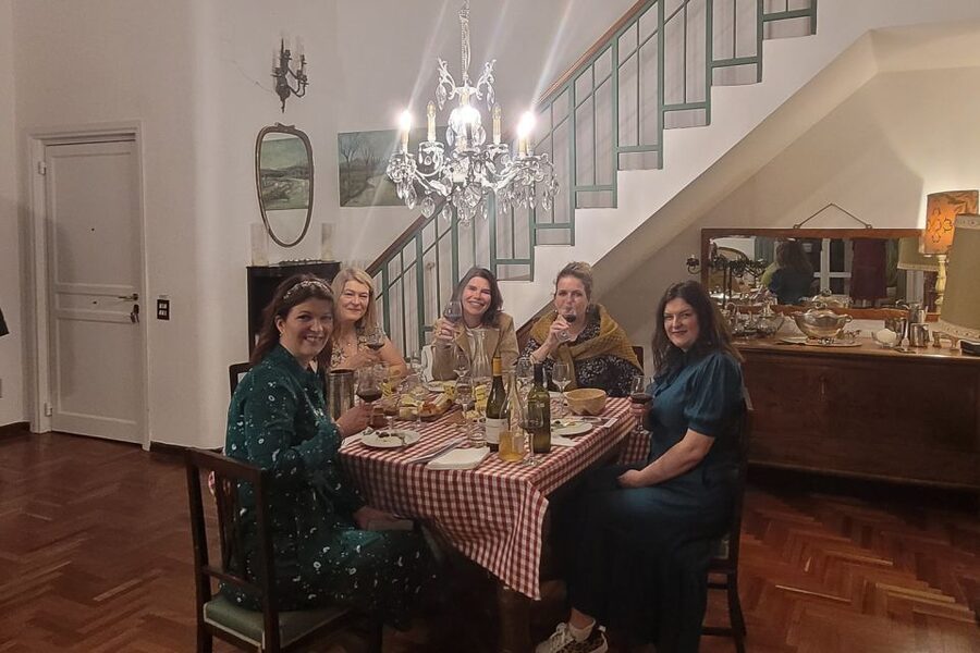 Palermo: 2-Hour Sicilian Cheese and Wine Tasting Tour - The “six wines” portion: how to taste like you’re learning something