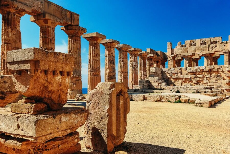 Palermo: Agrigento and the Valley of the Temples Day Tour - Valley of the Temples: Hera, Concordia, and Apollo in about two hours