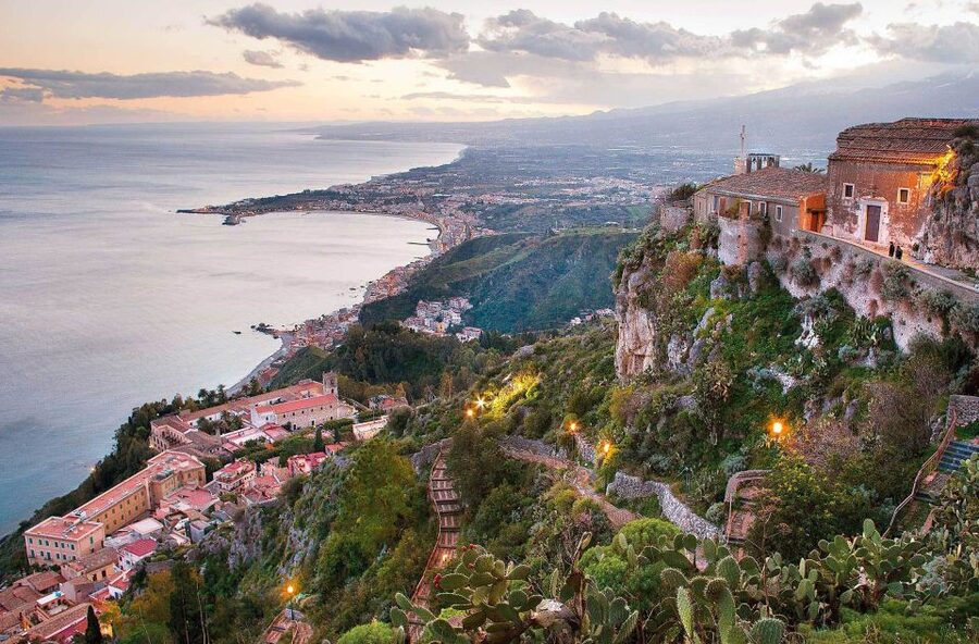 Palermo/Cefalù: Mount Etna and Taormina Day Trip - Palermo and Cefalù to Etna and Taormina in one long, satisfying day