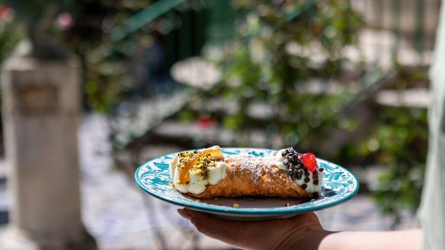 Palermo: custom tour with a local expert - A local expert and a small group that actually stays flexible