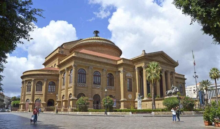 Palermo: Exclusive Private Walking Tour by Palermo Wonders - Mauro and why the guide level changes the whole trip