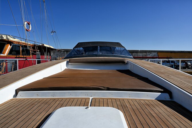 Palermo from the Sea : Luxury Trip between Crystalline Bays, BBQ and Relax - When Luxury Feels Great (And When It Doesn’t)