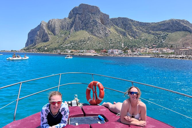 Palermo Half Day Boat Tour with Palermo Experiences - The 4-hour flow: Mondello and Queen’s Cave in a coast-hugging route