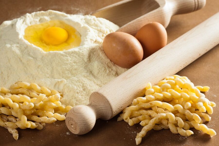 Palermo: Pasta & Tiramisu Cooking Class at a Local's Home - Rolling sfoglia by hand: what you’ll actually learn