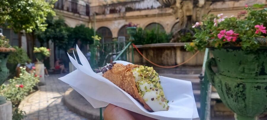 Palermo Sicilian Street Food Tour: Small Group with a Local - Starting at Vittorio Emanuele and Santa Maria della Catena