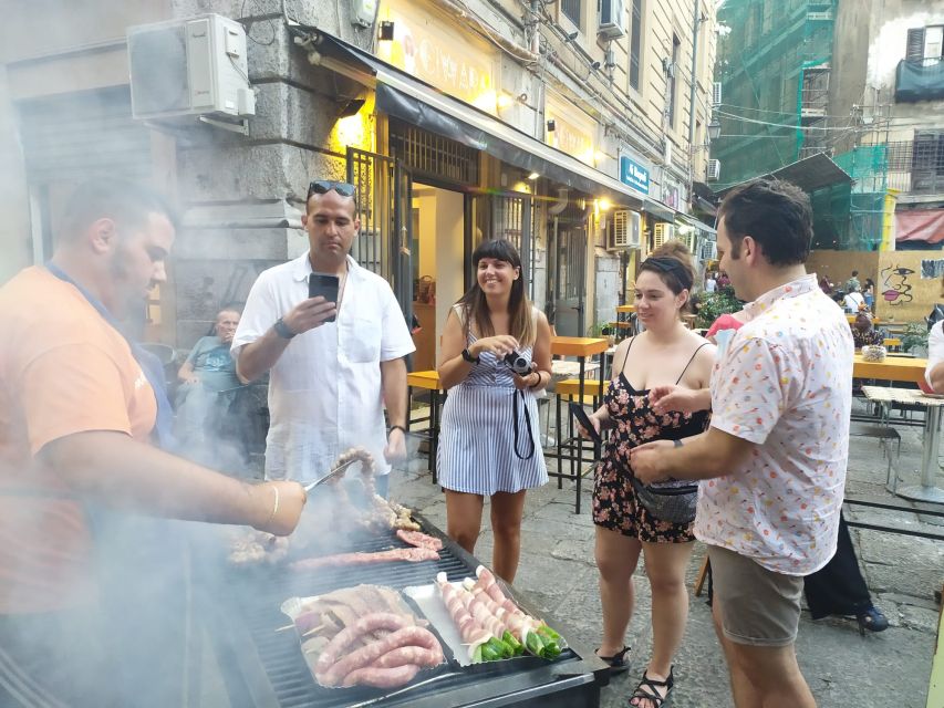 Palermo: Small Group Night Street Food Tour - Welcome toast and that first Sicilian bite