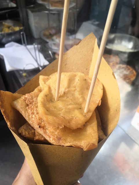 Palermo: Street Food Walking Tour at Sunset - Fontana della Pretoria: The Famous Landmark Part of the Food Route