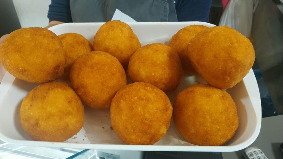 Palermo: Street Food Walking Tour with Local Guide & Tasting - Major sights folded into the food route