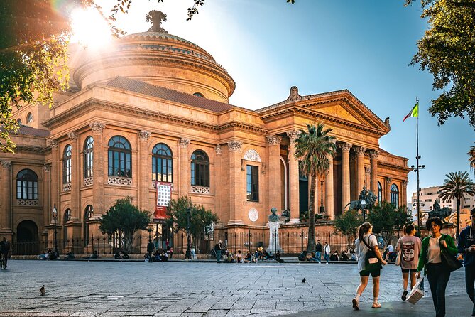 Palermo: Tour Historic Center, Catacombs & Monreale in CruiserCar - Piazza Pretoria: The Square of Shame and the Famous Fountain