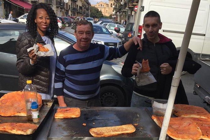 Palermo Walking Tour and Street Food - Stop 3: Capo Street Market for your first real taste of Palermo