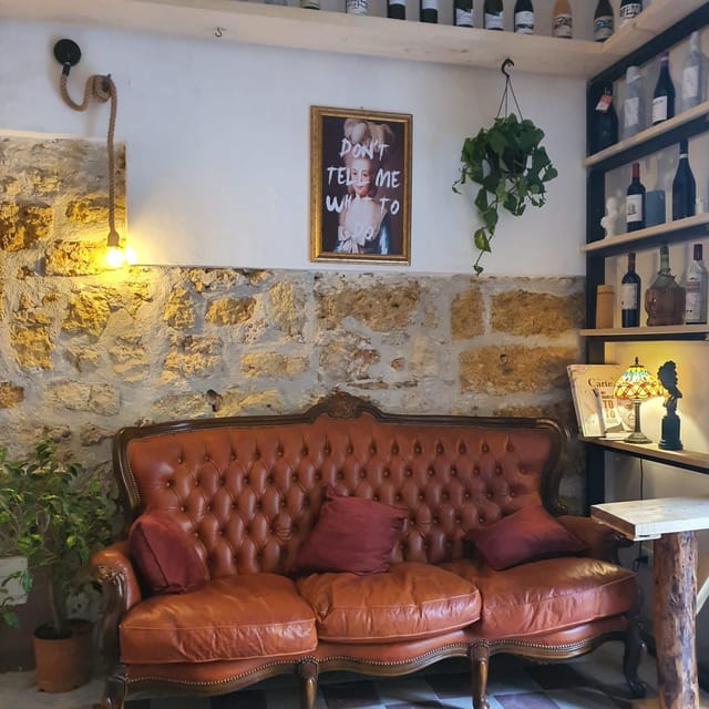 Palermo: Wine Tasting with Sicilian Tapas - Four Sicilian Wines in Two Hours: How the tasting actually works