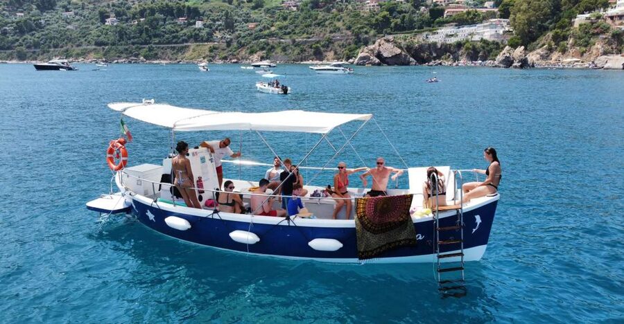 Private boat excursion along the coast of Cefalù - Key points before you go