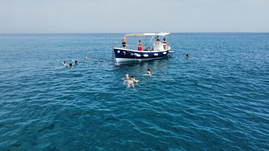 Private boat excursion along the coast of Cefalù - What the boat experience is like with a group of up to 10
