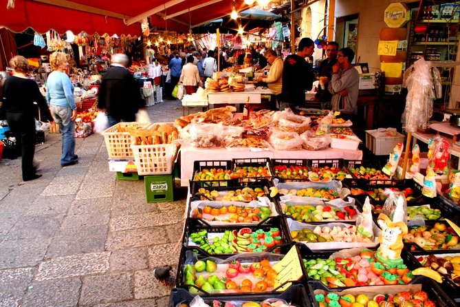 Private Palermo & Monreale Historical Tour - The markets: Ballarò and Vucciria in a controlled time box
