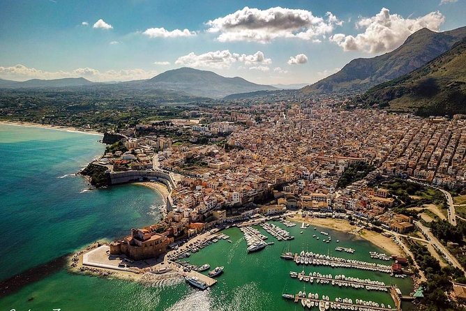 Private Transfer from/to Castellammare del Golfo - Door-to-Door Delivery in Historic Areas and Restricted Zones