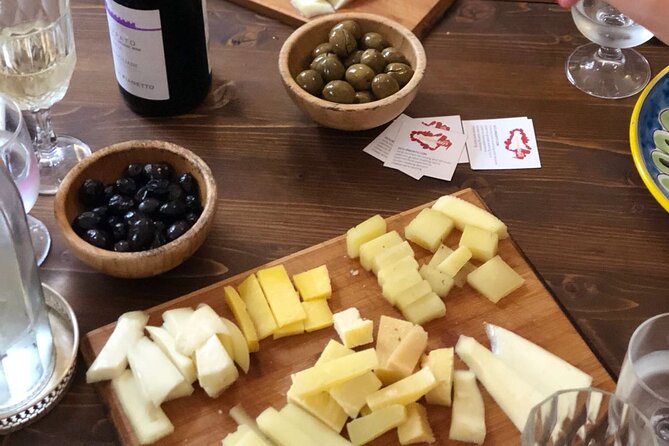 Sicilian Wines and cheeses Tasting in Palermo - Etna DOC and Sicily’s grape story: what you’ll learn and how to use it