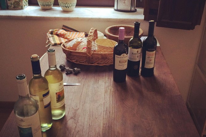 Sicilian Wines and cheeses Tasting in Palermo - The short Palermo walk: good for orientation, not sightseeing all day