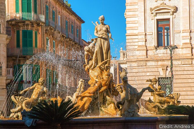 Sicily: See & Do the Classic Route in 7 Days, 1st Class Tour - Day 4: Mount Etna hiking, UNESCO status, and cooking class dinner together