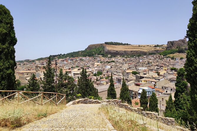 The Godfather Origins of Mafia: Corleone & Visit Monreale Duomo - Food stops: how to handle lunch without wasting time