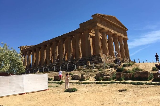 Valley of the Temples - Private A/C transport from Palermo: comfort on the long haul