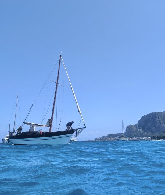 Vela Boheme ~ Vintage Sicilian Boat Tour - Swim and snorkel breaks: the part you should plan around